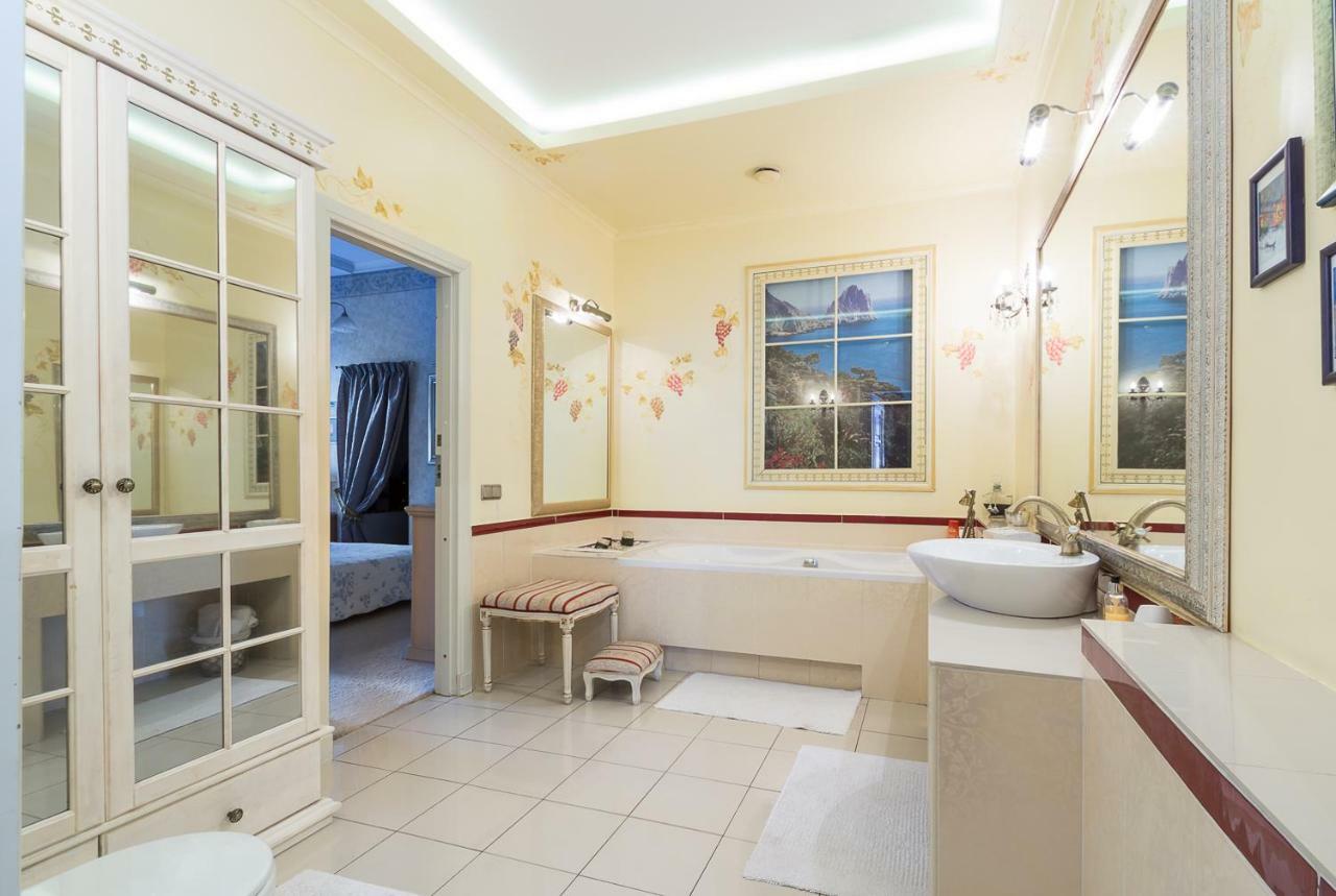 Royal Apartment Рига Екстериор снимка