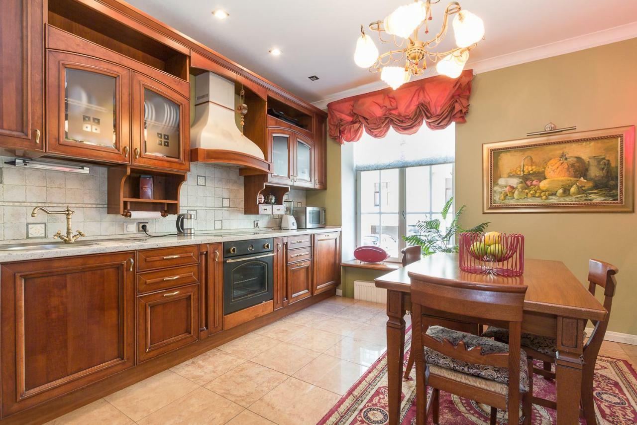 Royal Apartment Рига Екстериор снимка