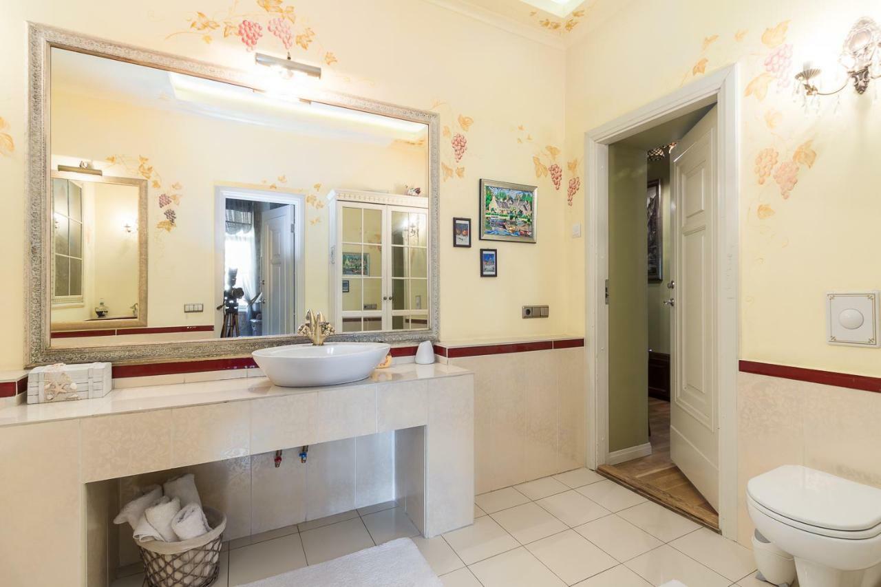 Royal Apartment Рига Екстериор снимка